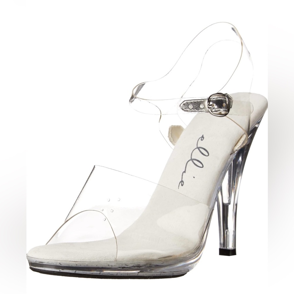 New never worn in box Ellie shoes